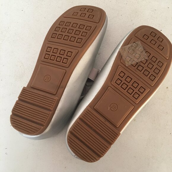 Girls Metallic Faux Pearl & Butterfly Decor Ballet Flats 11 - Picture 2 of 2